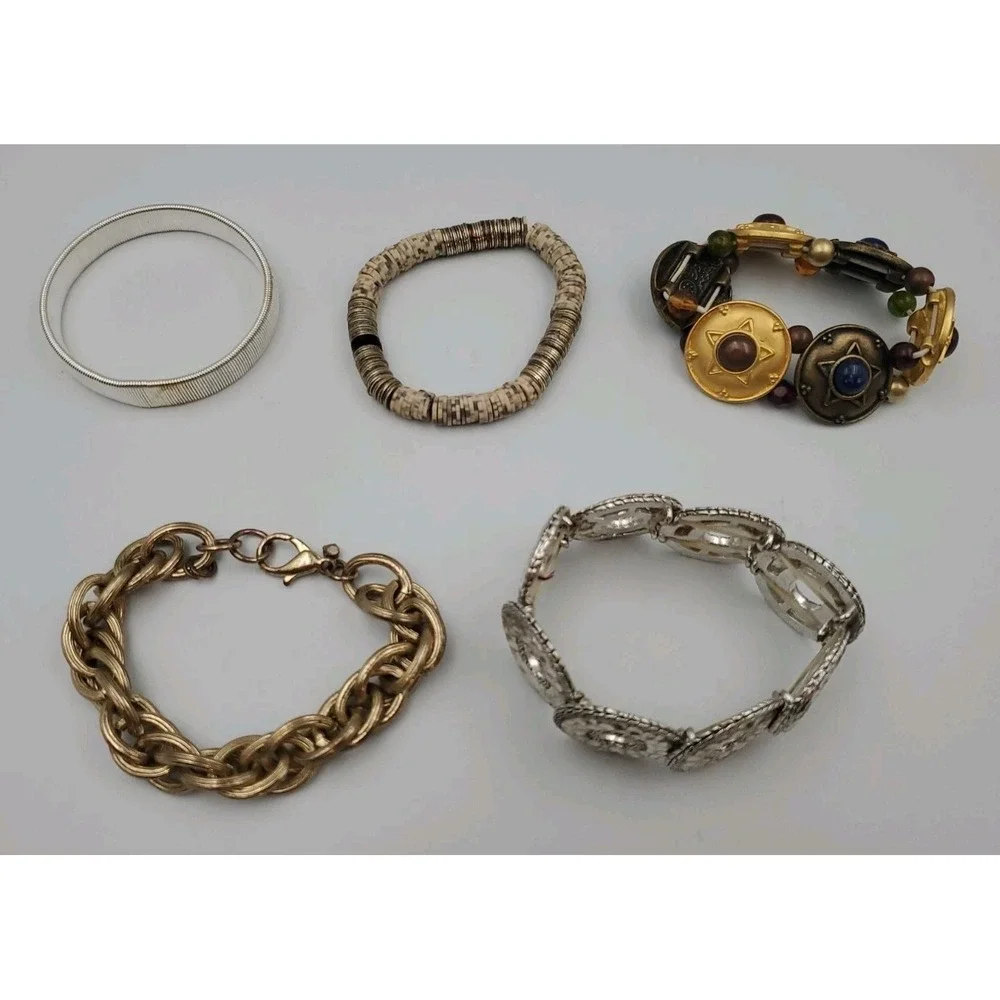 Lot‎ Of 5 Fashion Bracelets Beads Gold Silver Tone Chunky Some Stretchy Variety
